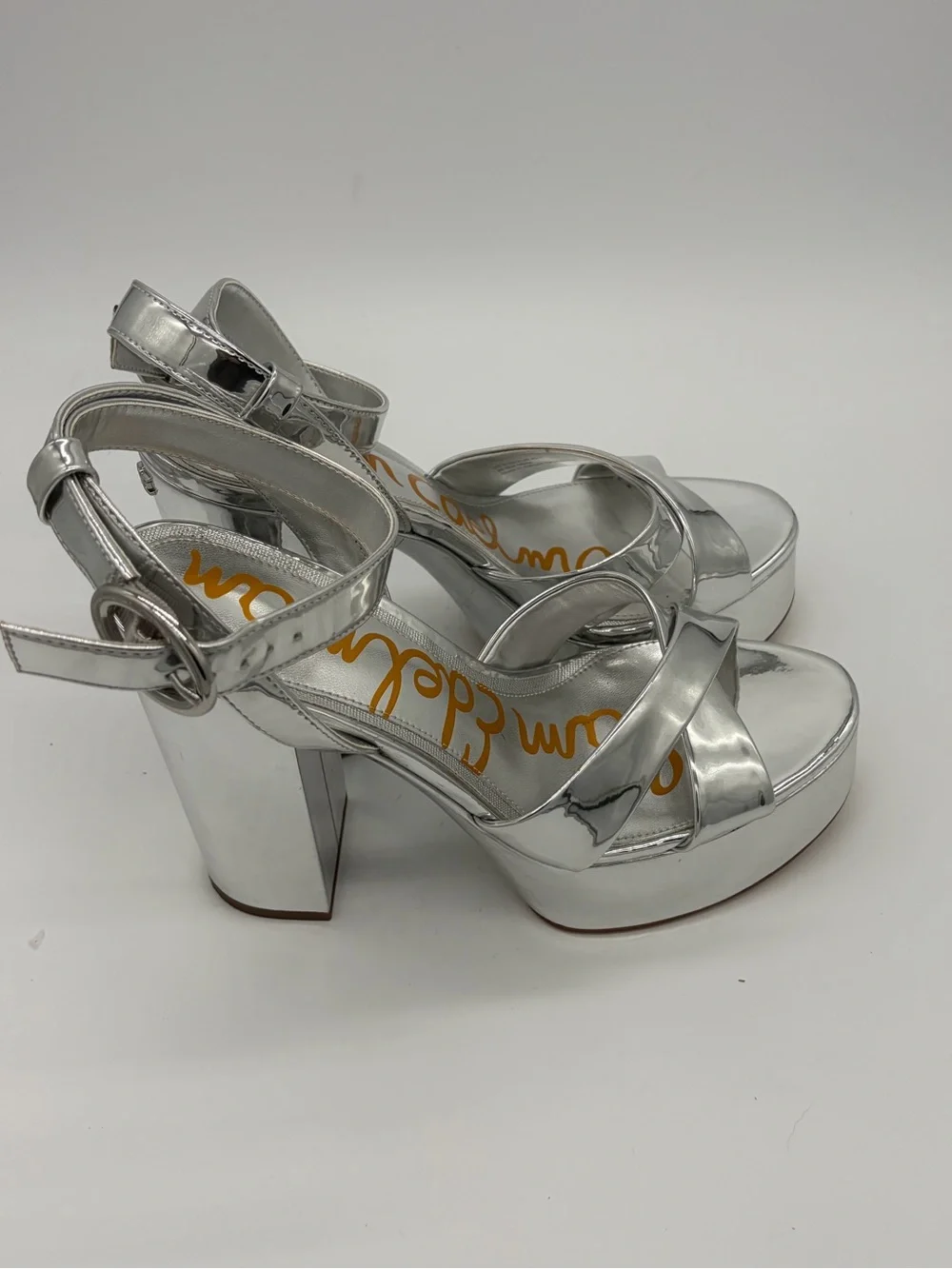 Sam Edelman eye catching